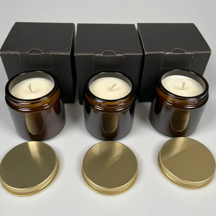 Świeca sojowa zapachowa w szkle brązowym - bawełniany knot 120 ml